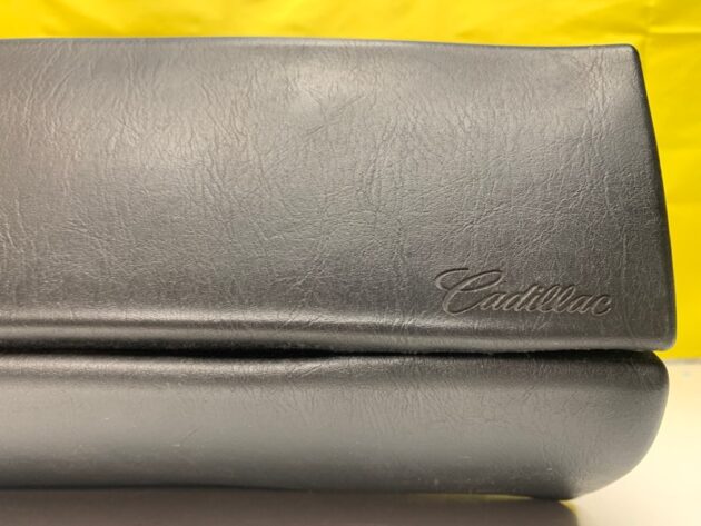 Used Glove Box Glovebox STORAGE for Cadillac DeVille 1999-2005 25713625