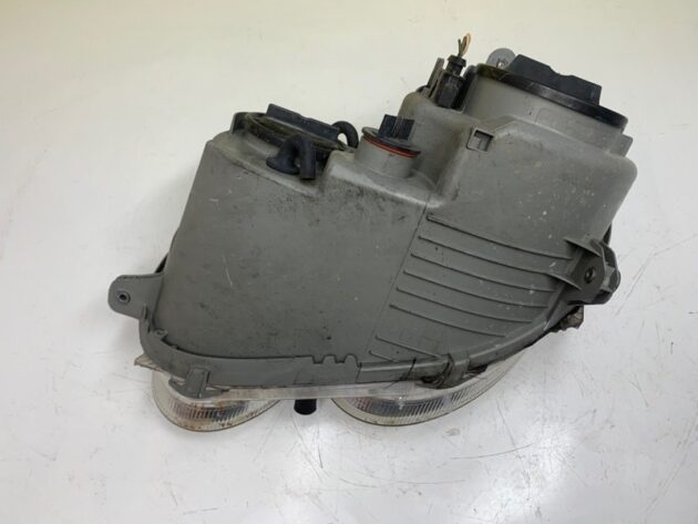 Used Right Passenger Side Headlight for Mercedes-Benz CLK-Class 2005-2009 209-820-30-61, 15274200