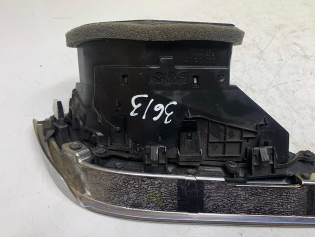 Used FRONT RIGHT PASSENGER SIDE A/C DASH AIR VENT for Lincoln MKC 2013-2018 EJ7B-19893-A, EJ7B-19893-A, EJ7Z-7804338-EA, EJ7Z-7804338-EA, EJ7Z-7804338-EA, EJ7Z7804338EA, EJ7Z7804338EA