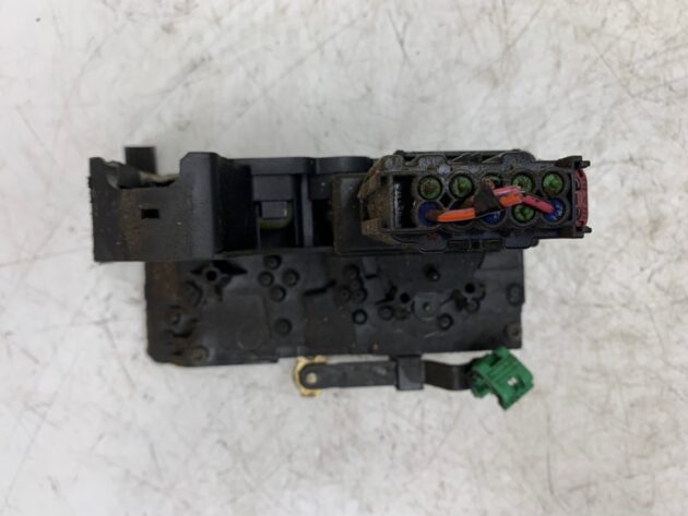 Used FRONT RIGHT PASSENGER SIDE DOOR LATCH LOCK ACTUATOR for Mazda Tribute 2000-2003 EC0558310D, EC04-58-310D, YM4A-5426412-BC, YL84-78264A00-EL