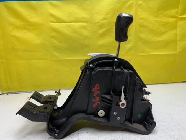 Used TRANSMISSION GEAR SHIFT SHIFTER SELECTOR LEVER for Jeep Compass 2011-2015 68021374AJ, 68021374AE