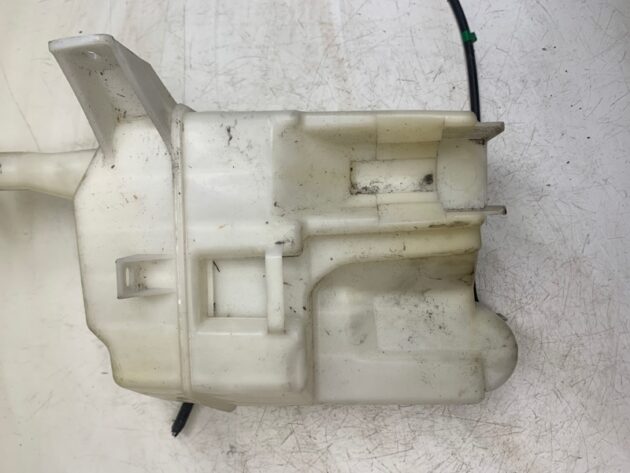 Used Windshield Washer Tank Fluid Reservoir for Toyota Camry 2006-2009 8531506140, 85330-60190, 062210-4541