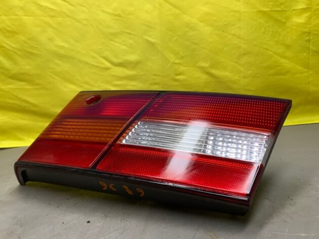 Used Tail Lamp RH Right for Lexus ES300 1996-1998 81670-33130, 81671-33130