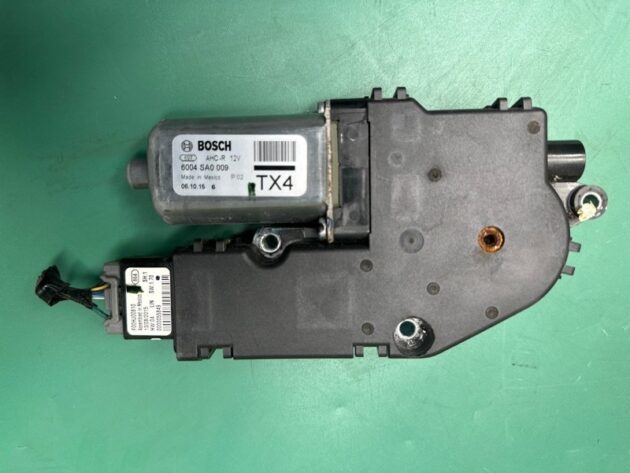 Used SUNROOF SUN ROOF MOTOR for Land Rover Land Rover Range Rover Evoque 2015-2019 LR044742, 6004SA0009