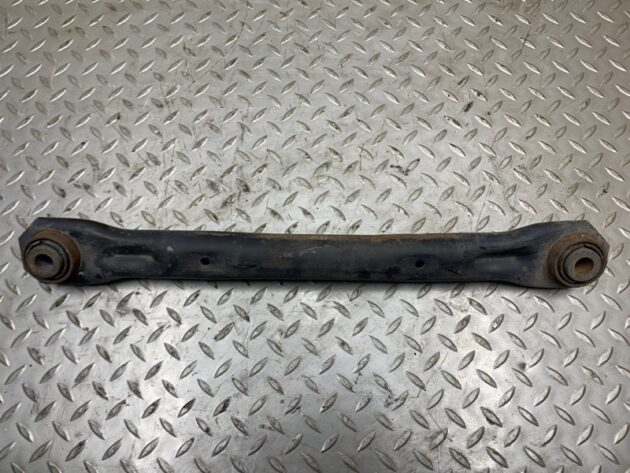 Used Rear Lower Arm for Land Rover Land Rover Range Rover Evoque 2015-2019 LR002576