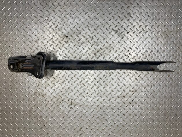 Used rear lower suspension arm for Land Rover Land Rover Range Rover Evoque 2015-2019 LR001176