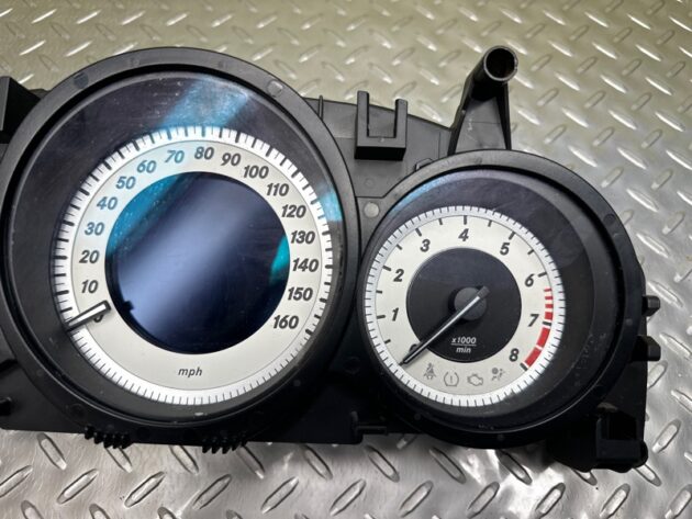 Used Speedometer Cluster for Mercedes-Benz E-Class 350 2013-2014 2129000925, A, 2129000925