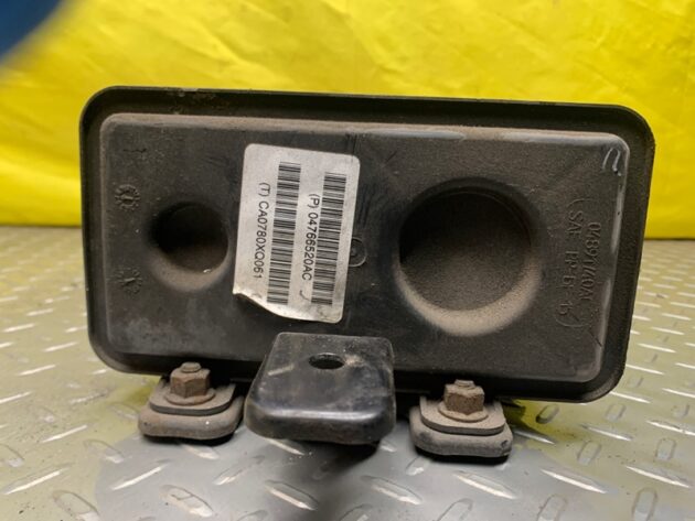 Used FUEL VAPOR CHARCOAL CANISTER for Dodge Journey 2007-2010 04766520ac, CA0780XQ061