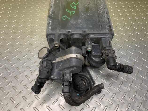 Used FUEL VAPOR CHARCOAL CANISTER for Toyota Camry 2006-2009 7774007020