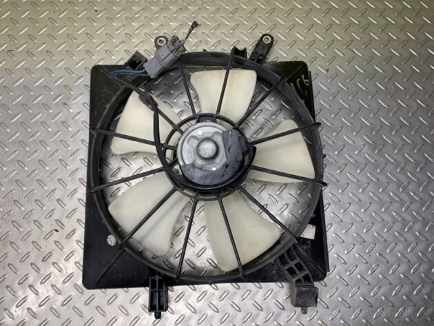 Used Radiator Cooling Fan Assembly for Honda Civic 2003-2005 19015-PLC-003
