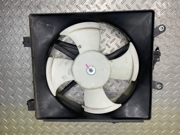 Used Radiator Cooling Fan Assembly for Honda Civic 2003-2005 38611-PMM-A01, 38615-PMM-C12