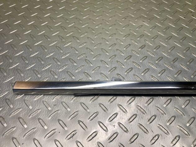 Used Front left door molding for Bentley CONTINENTAL FLYING SPUR 05-13 3W5 837 907 C, 3W5 837 907 G
