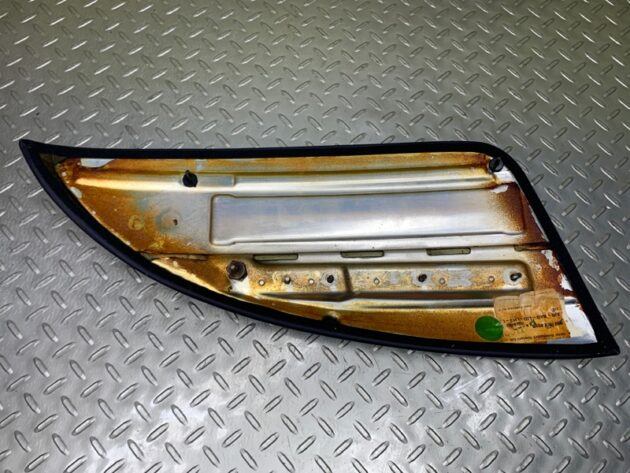 Used SIDE DASHBOARD COVER PANEL for Bentley CONTINENTAL FLYING SPUR 05-13 3W1858453B, 3W1 858 451 A, 3W1 858 451 D, 3W1 858 451