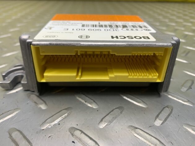 Used SRS AIRBAG CONTROL MODULE for Bentley CONTINENTAL FLYING SPUR 05-13 3D0909601E
