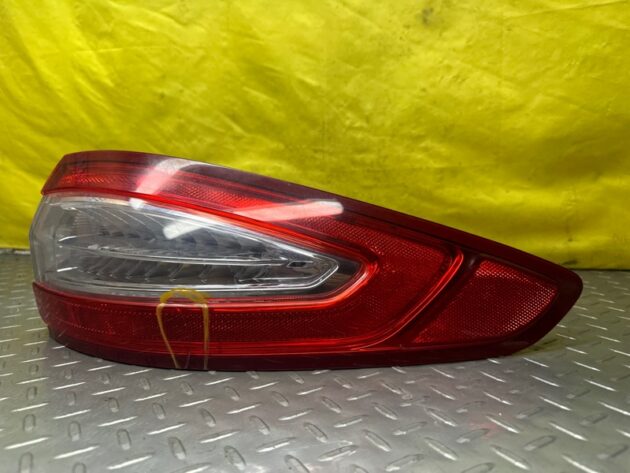 Used Passenger Right Outer Taillight for Ford Fusion 2012-2015 DS73-13404-AH