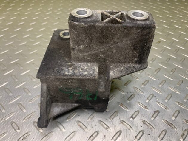 Used Power Steering Pump Bracket Mount for Bentley CONTINENTAL FLYING SPUR 05-13 07D145879F