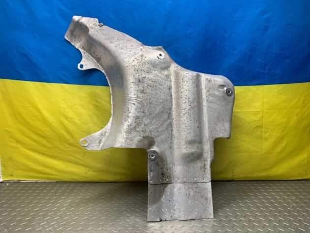 Used Rear right heat shield for Bentley CONTINENTAL FLYING SPUR 05-13 3W0825712C, 3W0 825 712 E