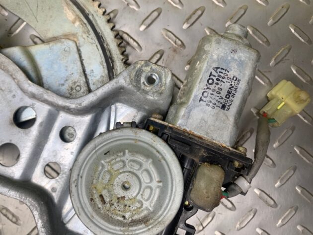 Used Front right window regulator motor for Lexus LX450 195-1997 85710-60011