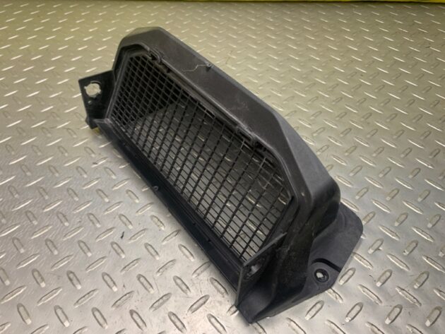 Used Air Intake Duct for Porsche Panamera 4 2016-2020 971815129, 971815129D