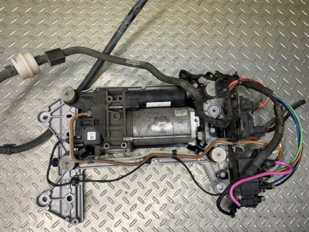 Used Air Suspension Compressor Pump for Porsche Panamera 4 2016-2020 971616006A, 971-616-006-G