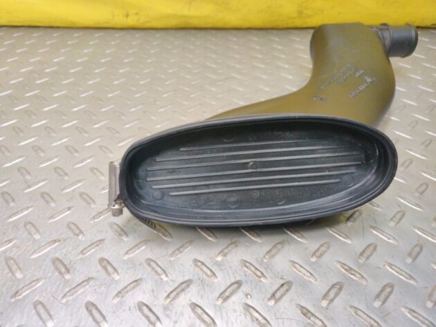 Used Air Intake Duct for Porsche Panamera 4 2016-2020 971128629