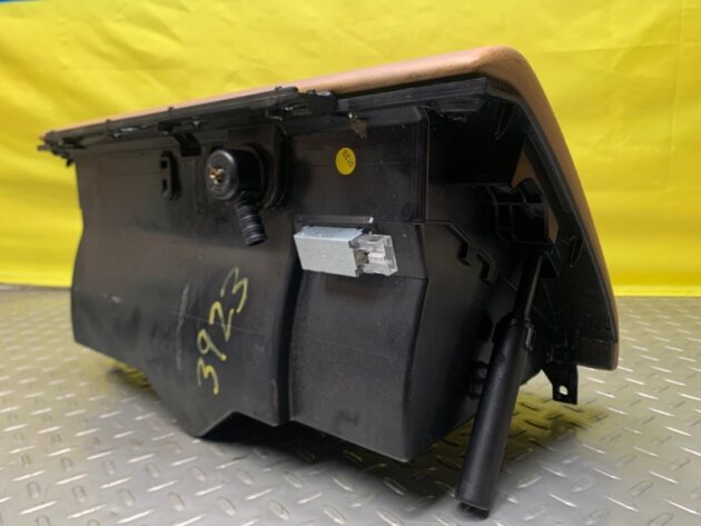 Used DASHBOARD GLOVE BOX STORAGE COMPARTMENT for Porsche Cayenne 95555211801, 955-552-117-00-A03, 955-552-117-01-A03, 955-552-118-00-A03