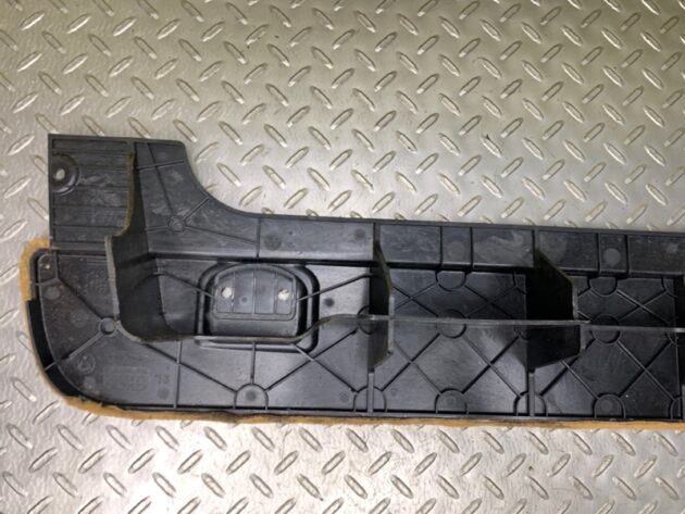 Used Rear Left cargo trim panel for Porsche Cayenne 7L5863527L, 95555152703