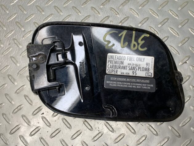Used Fuel tank door for Porsche Cayenne 955 504 133 03, 95550413303