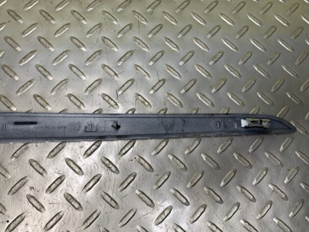 Used front right door trim for Porsche Cayenne 7L5867086