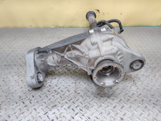 Used FRONT AXLE GEAR DIFFERENTIAL CARRIER for Porsche Cayenne 95534901021, 955349010DX