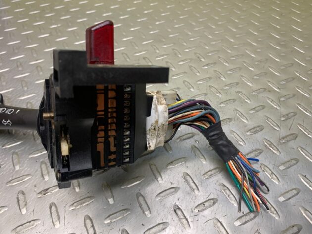 Used Headlight Turn Signal Switch for Cadillac Escalade EXT 2001-2006 26100839, 26070320, 26082243, 26083633, 26090412, 26096830