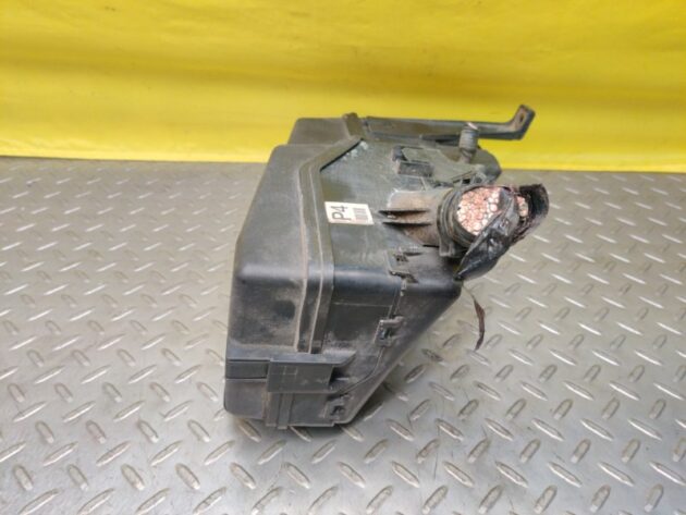 Used FUSE RELAY BOX for Toyota Camry 2009-2011 8274033020, 82740-33020
