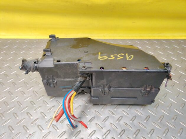 Used FUSE RELAY BOX for Ford Focus 2014-2019 AV6T-14A142-AB