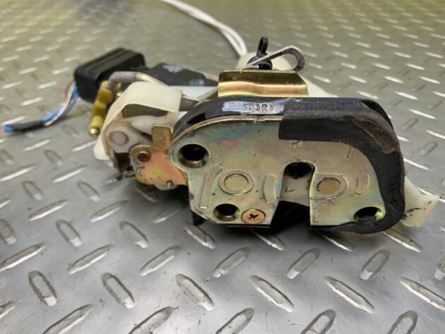 Used REAR LEFT DRIVER SIDE DOOR LATCH LOCK ACTUATOR for Toyota Avalon 1999-2002 69306-AC010
