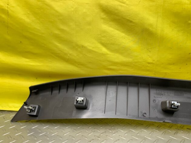 Used Lower pillar trim right for Lincoln MKS 2013-2014 8A53-5431012-ADW