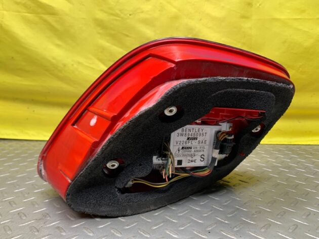 Used Driver Left Outer Taillight for Bentley Continental GT 2005-2007 3W8945095T