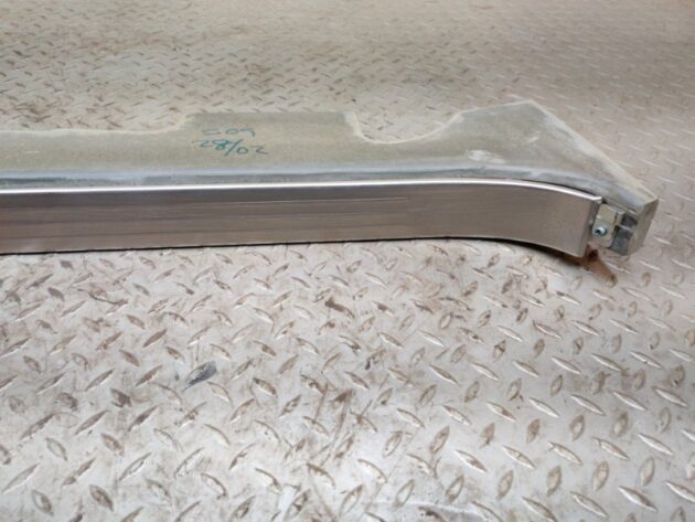 Used Right Driver Sill Kick Reinforcement Treadplate for Bentley Continental GT 2005-2007 3W3863564C, 3W3863564