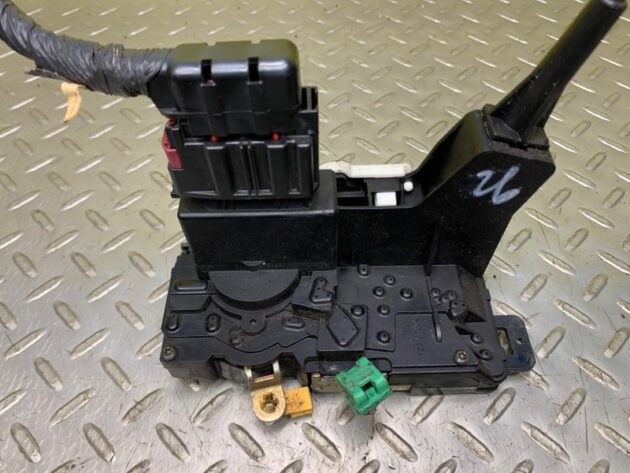 Used FRONT LEFT DRIVER SIDE DOOR LATCH LOCK ACTUATOR for JAGUAR S-TYPE 1999-2002 YW4A5421813EF