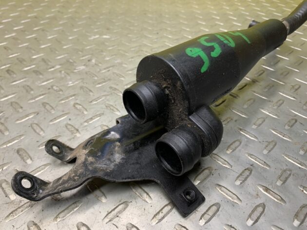 Used Oil Separator w/ Vent Tube for Bentley Continental GT 2005-2007 07C103495K, 07C103495E