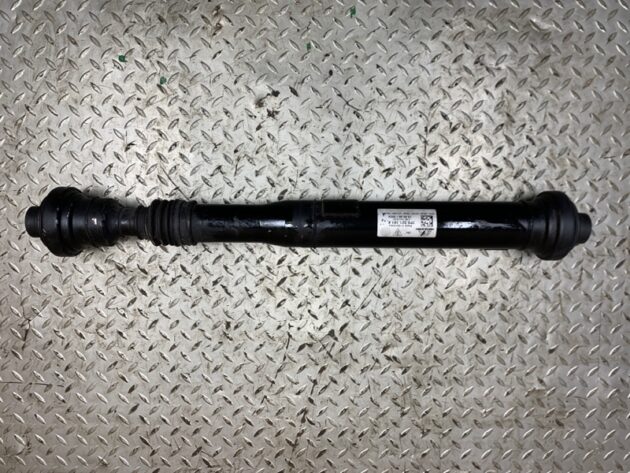 Used FRONT AXLE PROPELLER DRIVESHAFT for Porsche Cayenne 7P0521101K