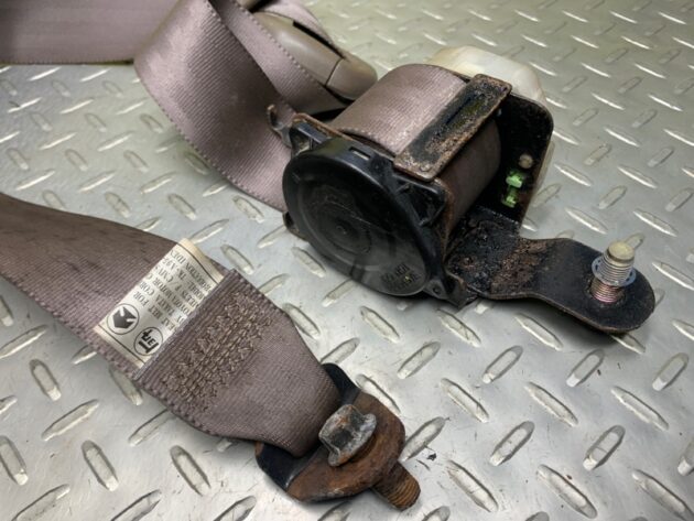 Used 3rd Row Right Seatbelts Seat Belt for Lexus LX450 195-1997 7356060090E0
