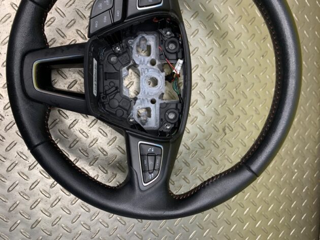Used Steering Wheel for Ford ECOSPORT 2018-2022 MN1J-3600AA-3ZHE, MN1Z3600AA
