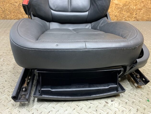 Used front left seat for Porsche Cayenne 95852180100, 95852183700