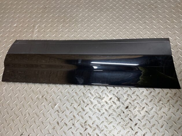 Used rear right door molding for Porsche Cayenne 95855979000