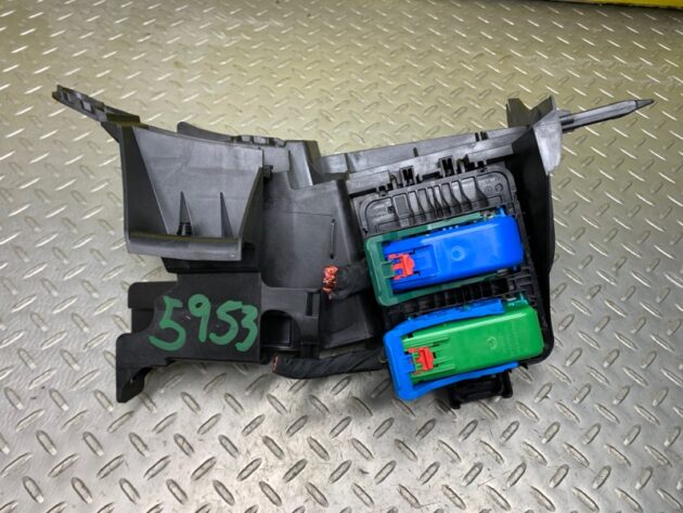 Used FUSE RELAY BOX for Cadillac CT5 2019-2023 84932405