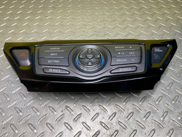 Used Radio Control Panel for Nissan Pathfinder 2012-2015 682613KA1A