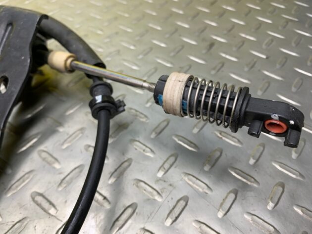 Used Transmission Shift Cable for Ñhevrolet Malibu 2016-2018 84126002