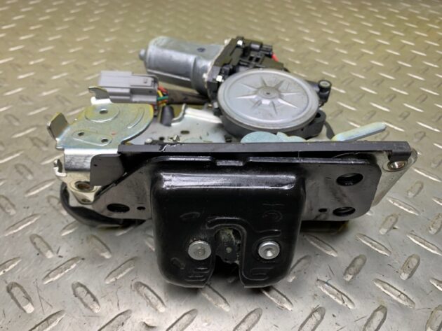 Used TRUNK RELEASE LATCH LOCK MOTOR for Chrysler Pacifica A9561313A