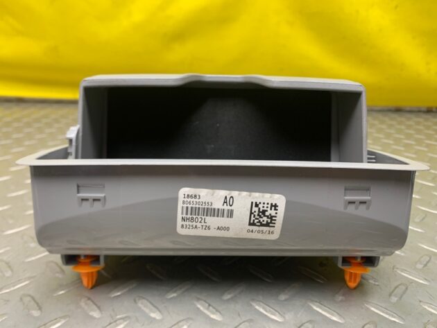 Used Interior Dome Light Roof Console for Acura MDX 8325A-TZ6-A000, 39180-T2A-A110-M1