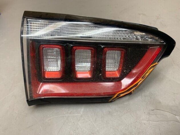 18 19 20 21  jeep Compass Driver Left Side Tail Light Taillight OEM DAMAGE